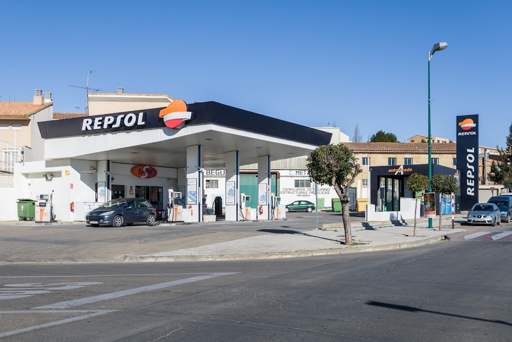 Estaciones de Servicio Serviaragon-Repsol (Ejea de los Caballeros)