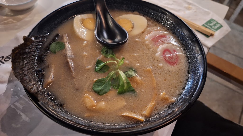 Sushipanda Beach — Tonkotsu ramen