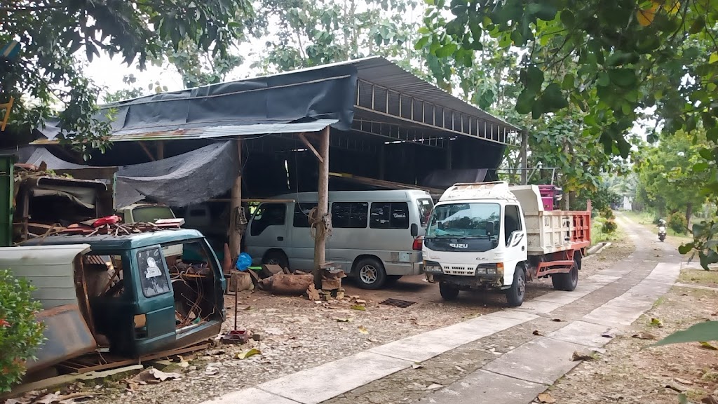 Bengkel Mobil dan Sparepart "MARANATA"