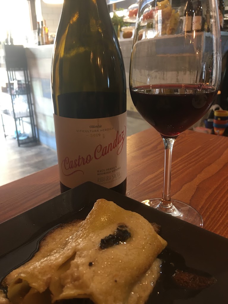 Divins — Comida y bebida
