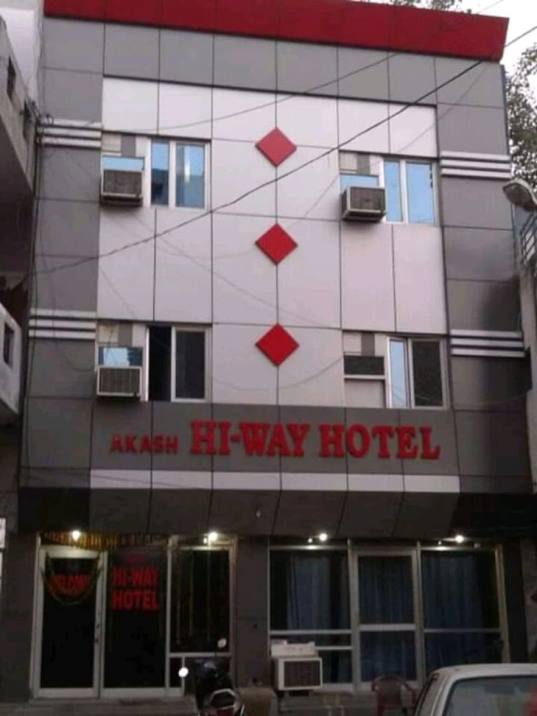 Akash Hi Way Hotel