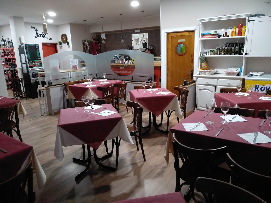 Restaurante El Nuevo Jerez — Ambiente