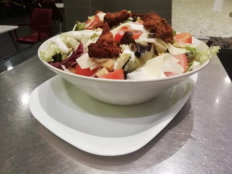Cafeteria Churreria Bar Nebraska — Comida y bebida
