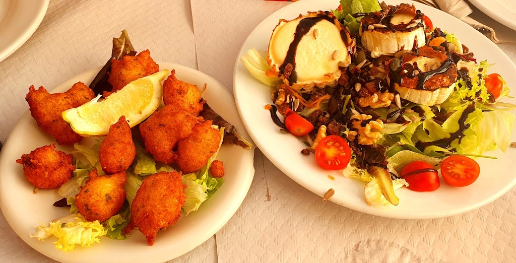 Restaurant La Bona Cuina — Comida y bebida