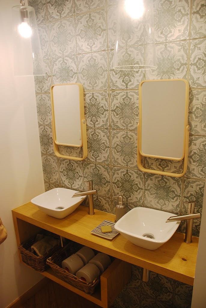 Eleventh Moon Beauty Lounge Eibar — Interior