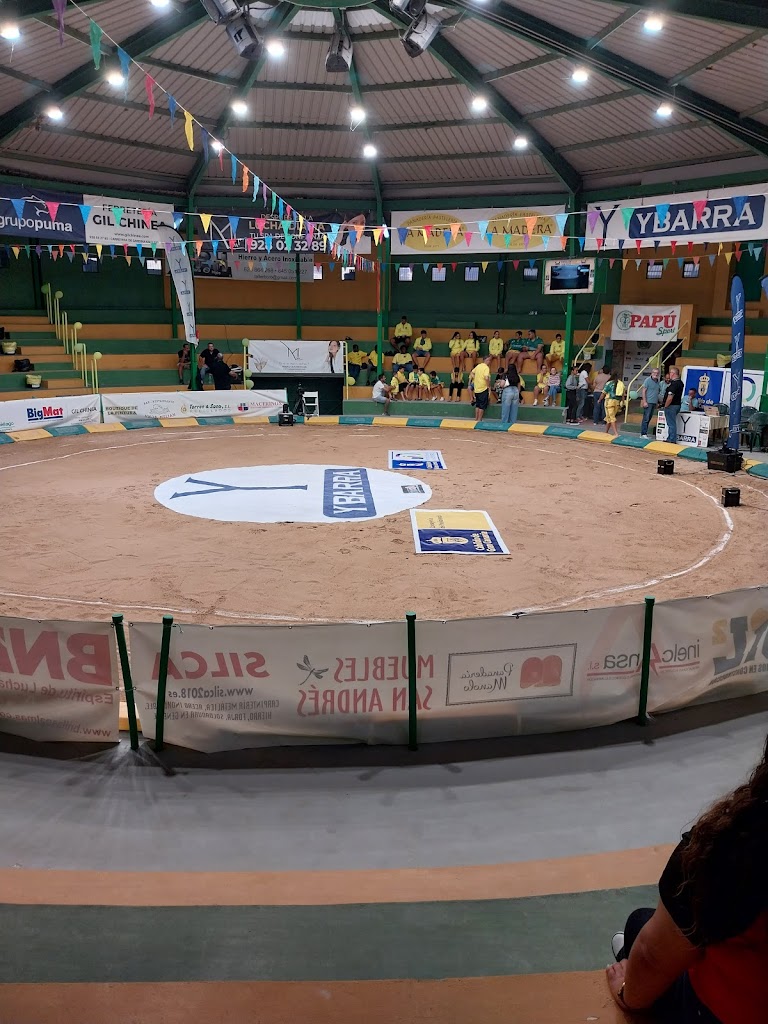 Terrero municipal de lucha canaria de Galdar.