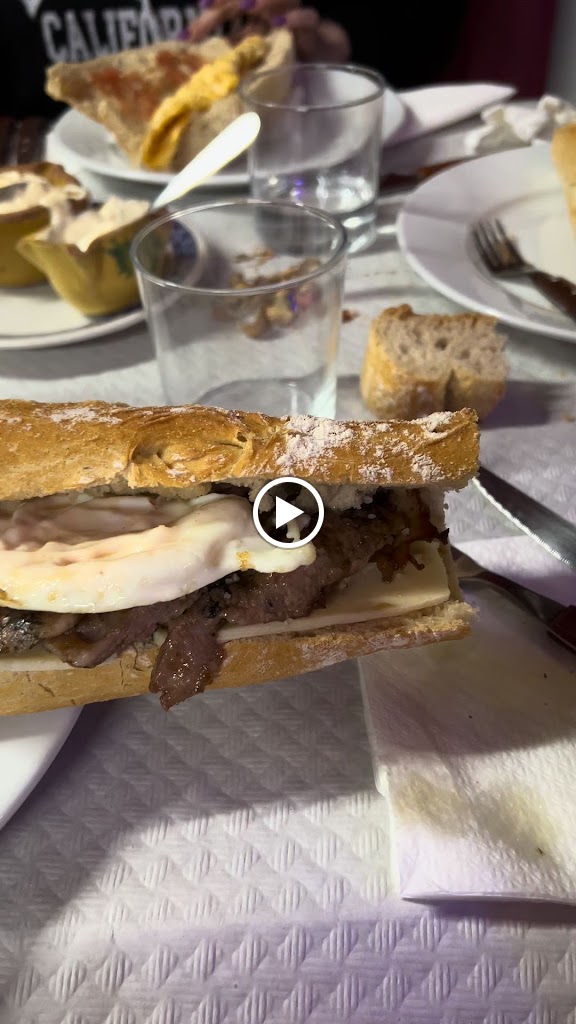 Taberna El Manchego — Videos