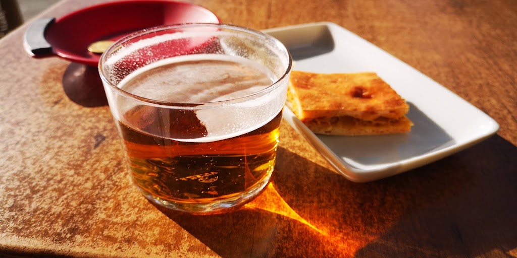 Rincon de la Ria — Comida y bebida