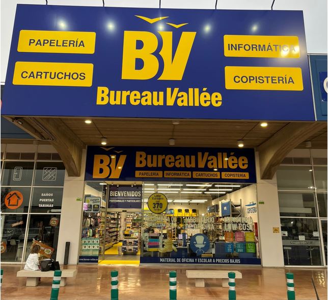 Bureau Vallee Parque Ademuz
