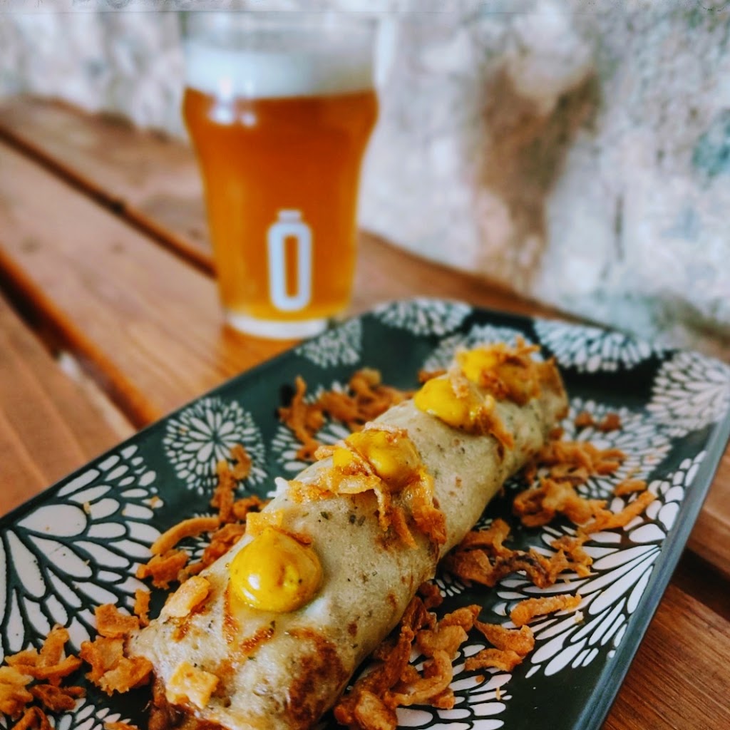 El Refugio de la cerveza — Comida y bebida
