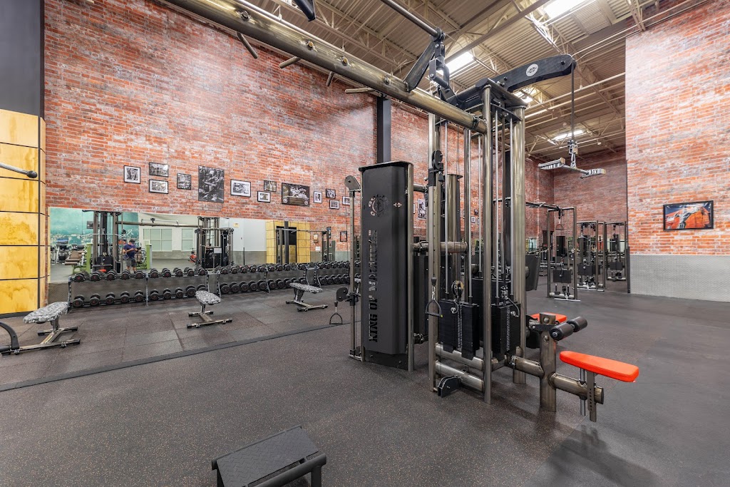  Gold's Gym San Antonio Bandera Trails