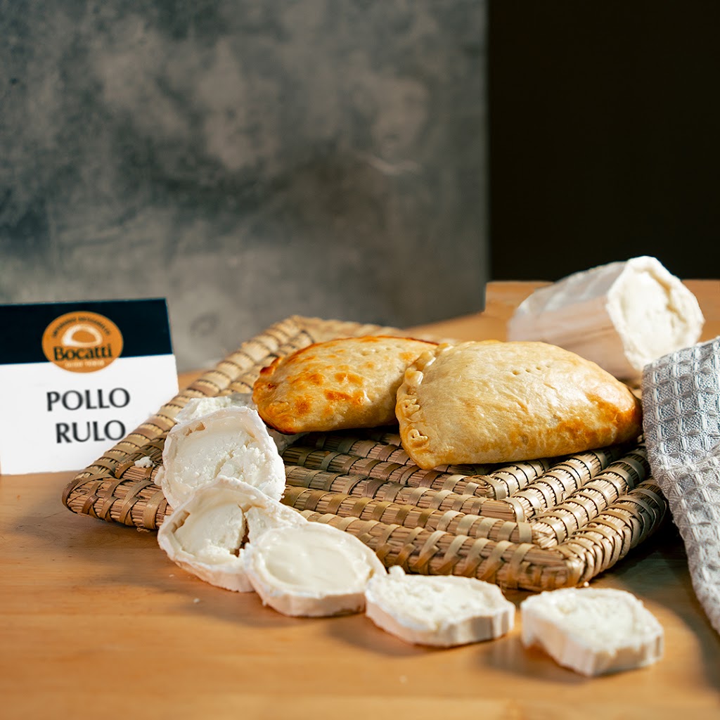 Bocatti Empanadas — Comida y bebida