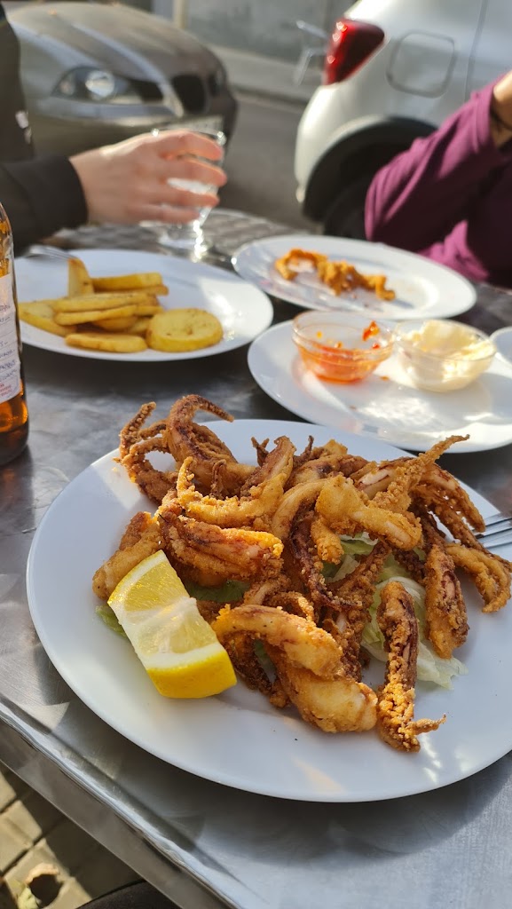 Bar Nou Montcada — Comida y bebida