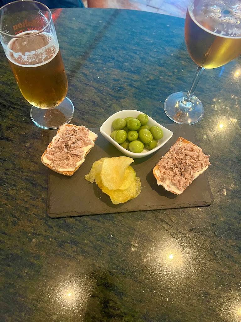 Cafe Pub Scirocco — Del propietario