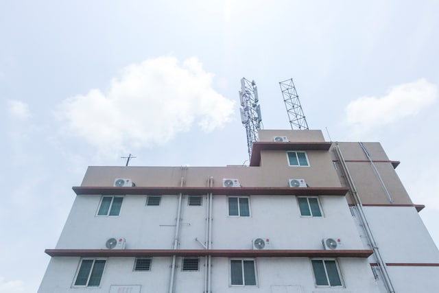 Oyo Flagship 46112 Nest Residency