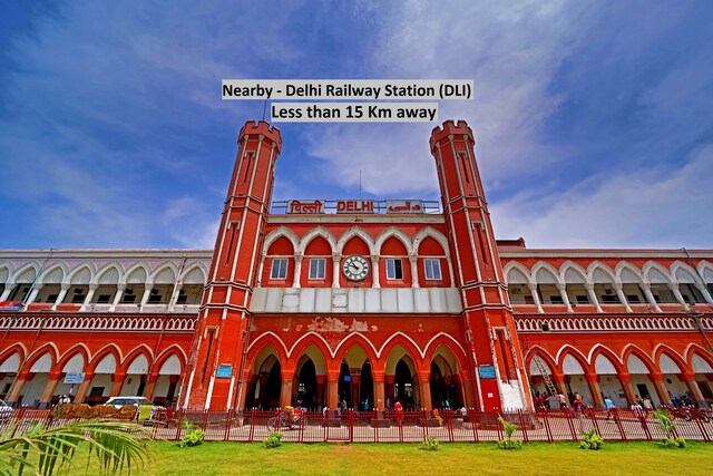 Super Townhouse 340 Jageer Palace Near Mayapuri Chowk