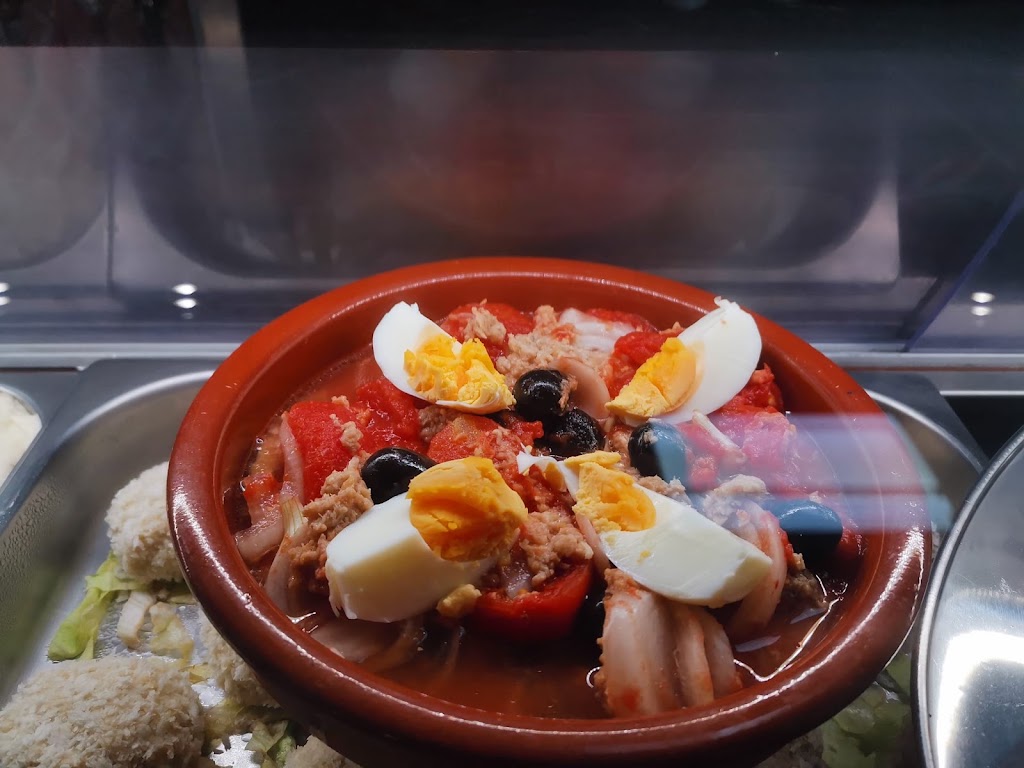 Restaurante PANCOMIDO — Comida y bebida
