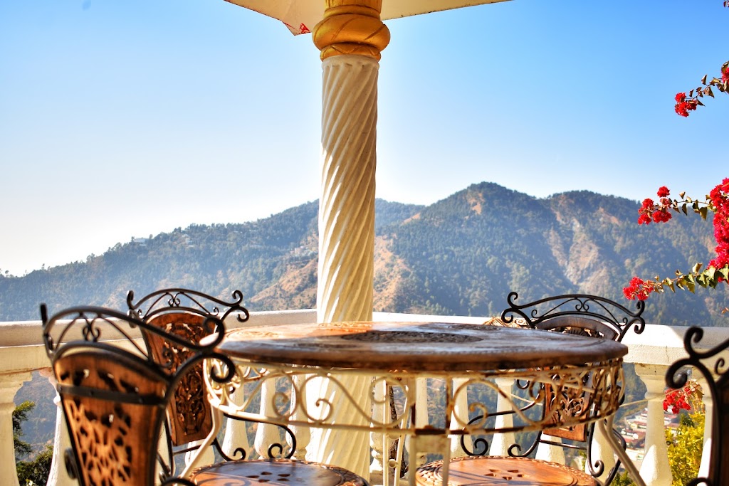 Himalayan Retreat Neelkanth