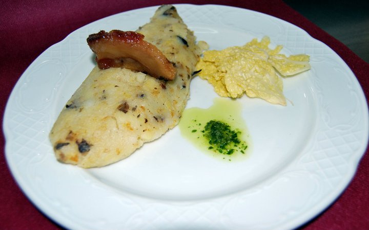 Cal Blasi restaurant — Comida y bebida