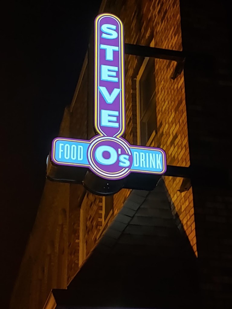  SteveO's Flip Flops & Tank Tops