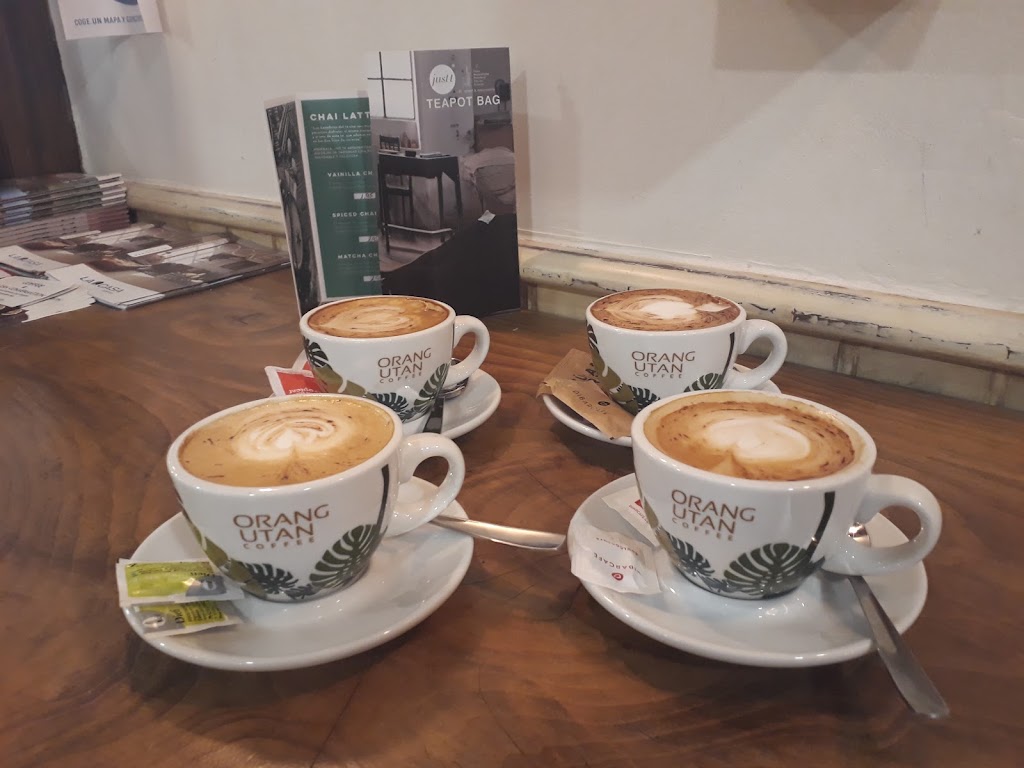 Tropical Cafe — Del propietario