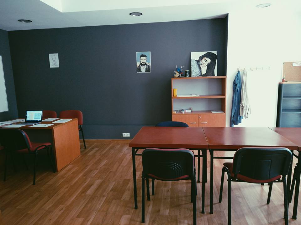 Academia Hi, how are you