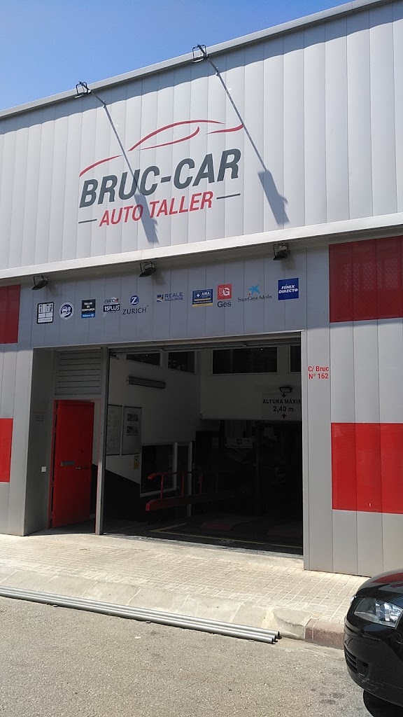 Auto Taller Bruc Car — Exterior