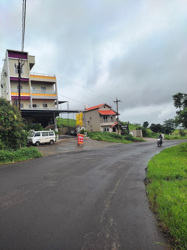 Ashokraj Lodging Girgaonchaupati