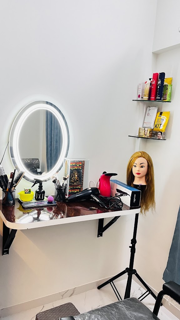 Vartika S Beauty Parlour