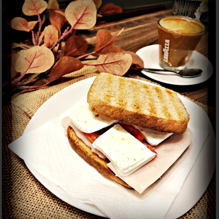 Cafeteria Caffe Di Khalma — Cafe