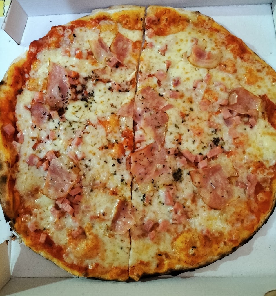 PizzaHoy — Pizza