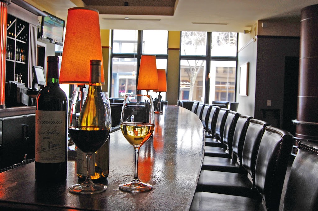  Johnny Delmonico's Steakhouse