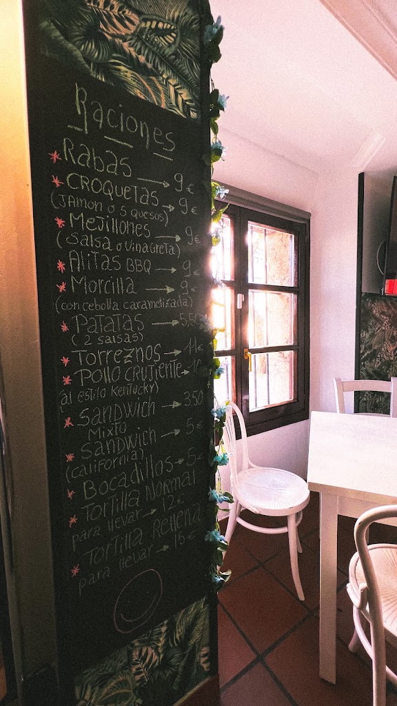 Cafe Bar Rivendell — Carta