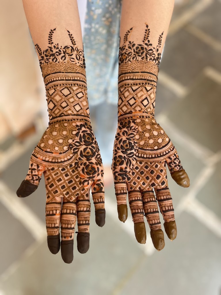 Pramila Nail Mehendi Artist
