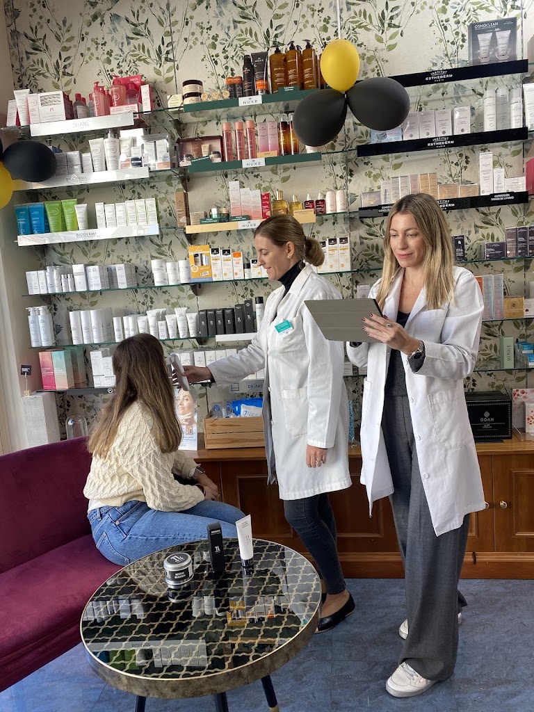 Farmacia Mayor 114 - La Dermoteca — Del propietario