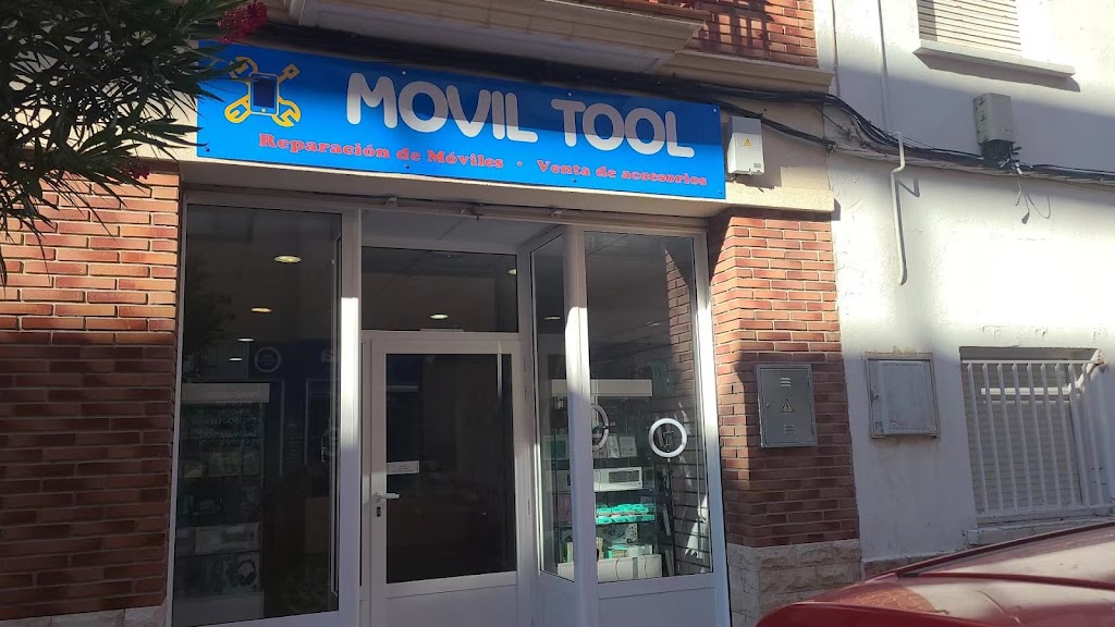 Movil Tool — Exterior