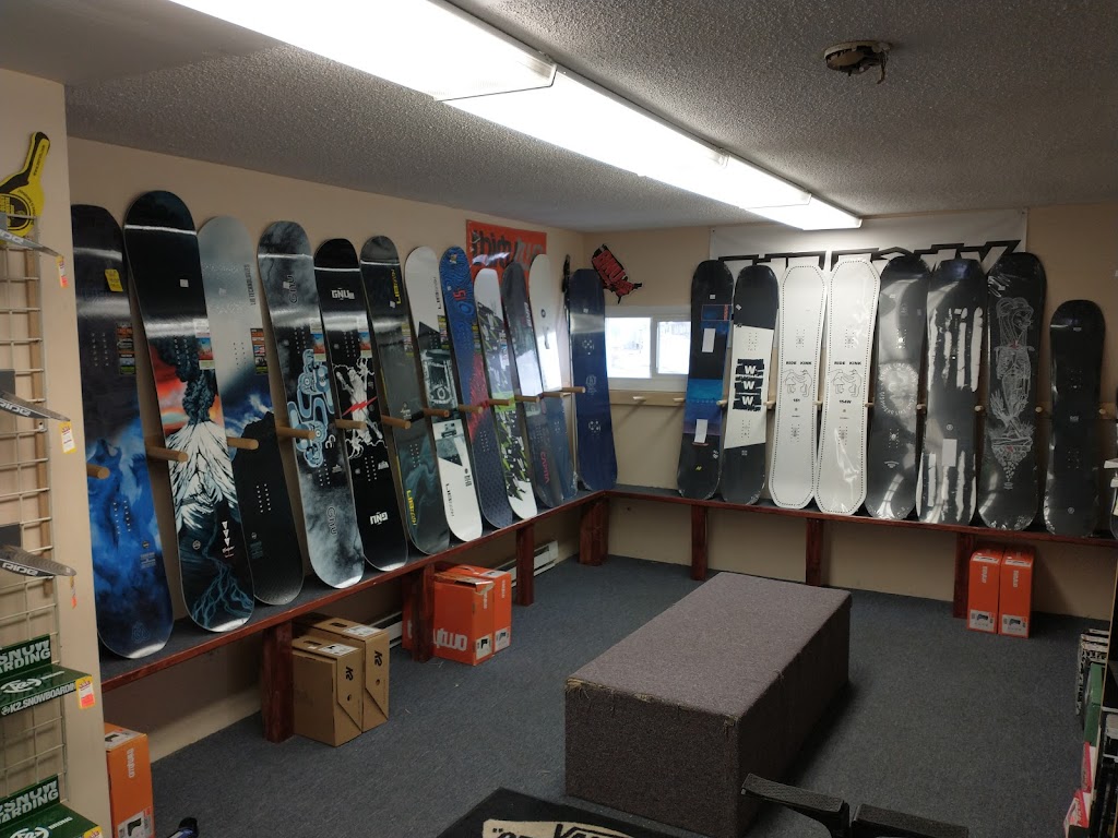 Snowboard