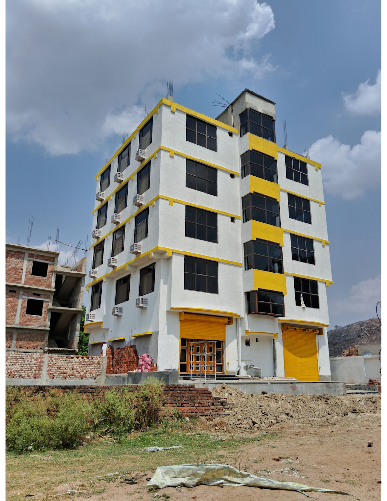 Hotel Gridhakuta International