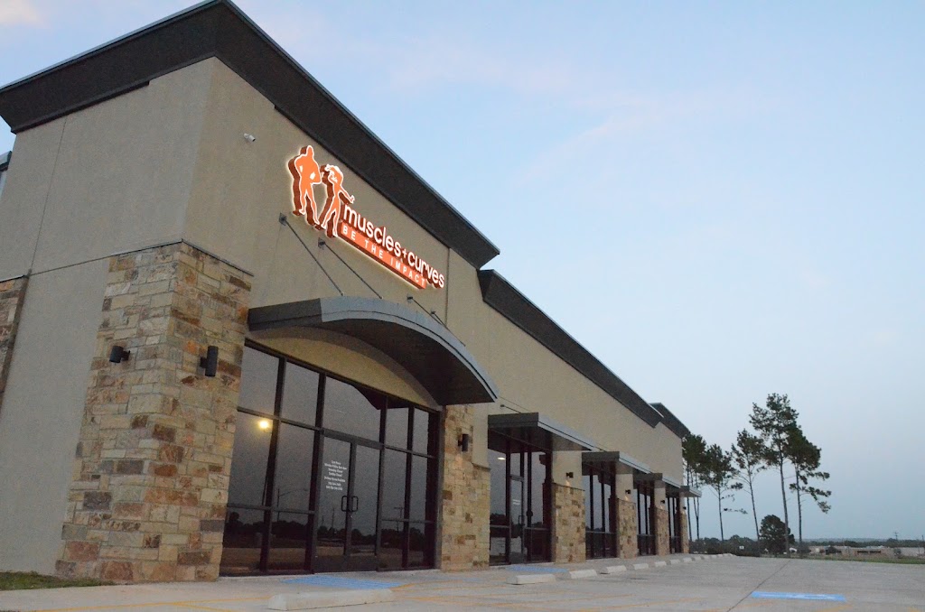  Muscles & Curves Gym