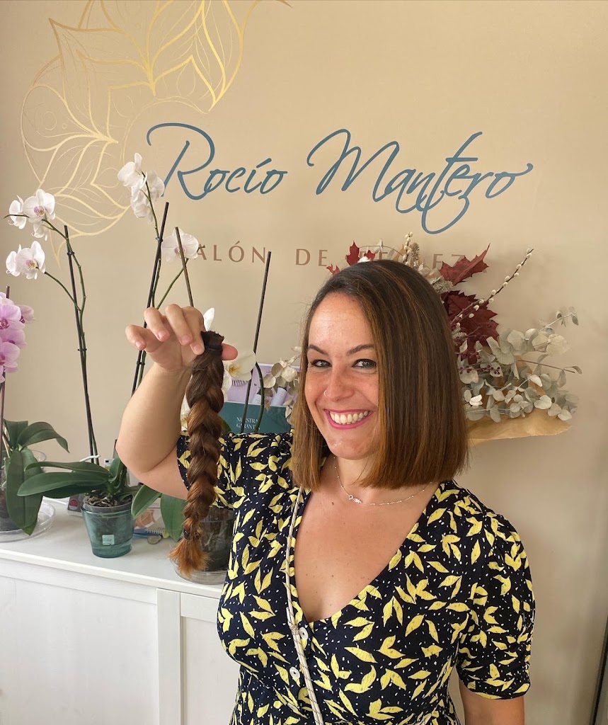 Salon de Belleza Rocio Mantero. Secretos del Agua — Peinado
