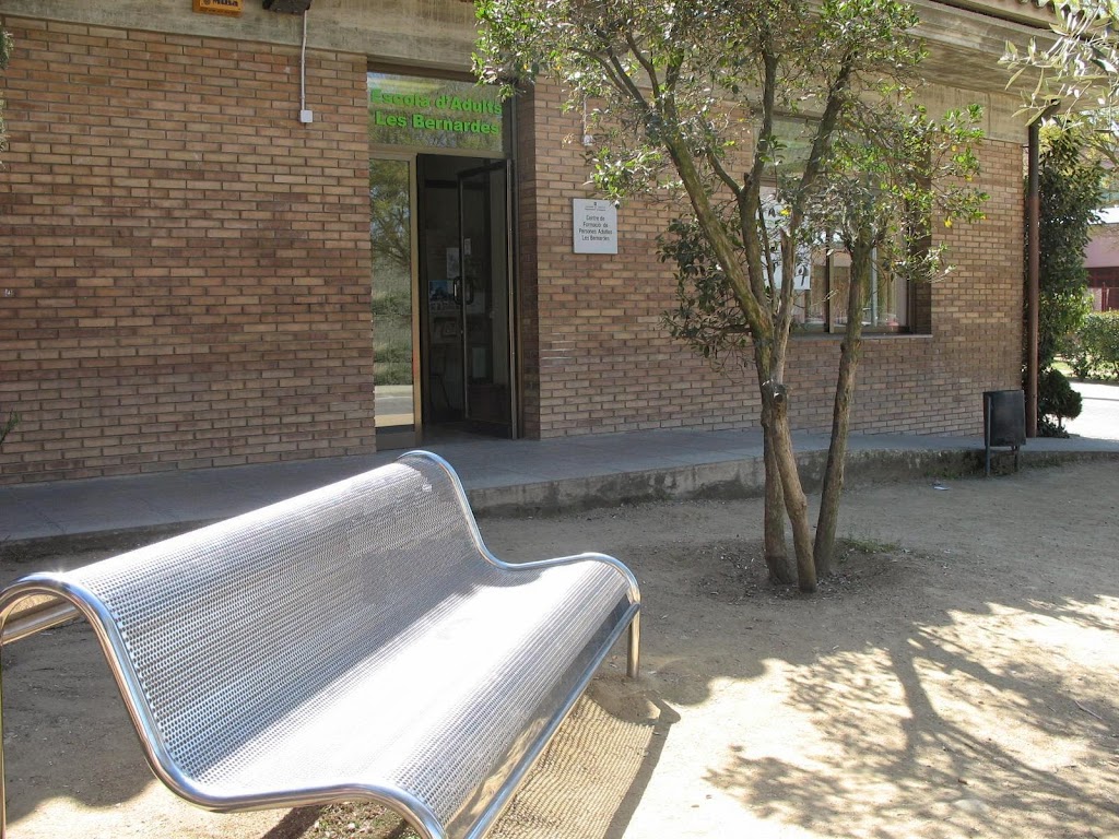 Centre de Formacio d'Adults Les Bernardes