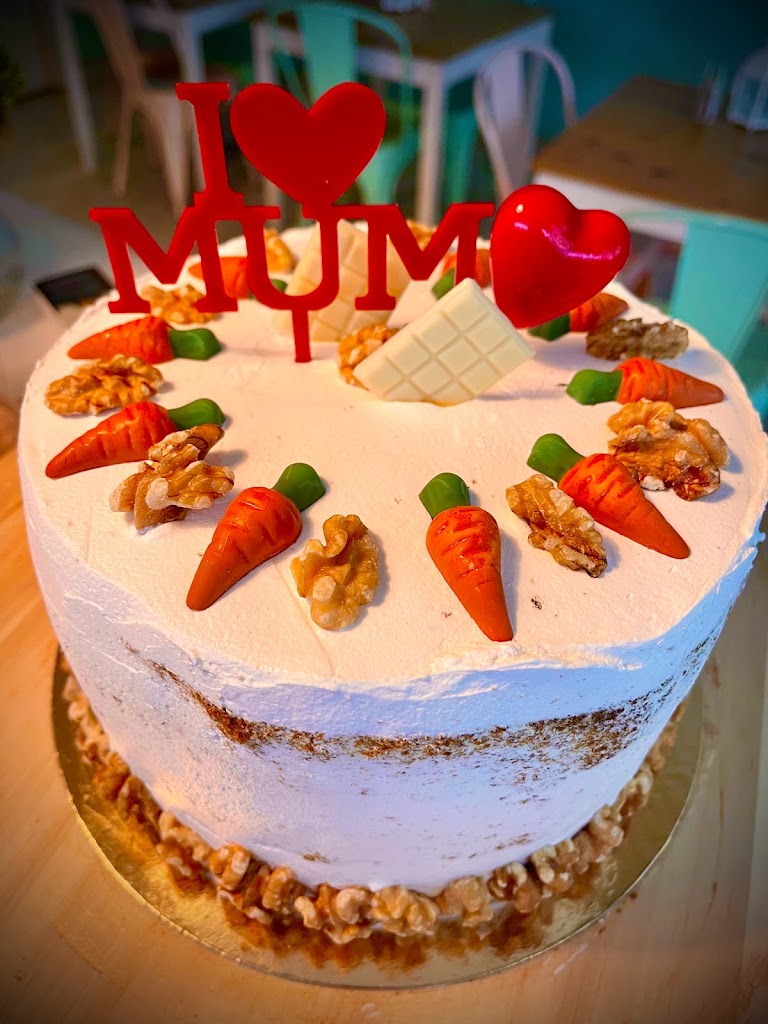 Village Bakery — Comida y bebida