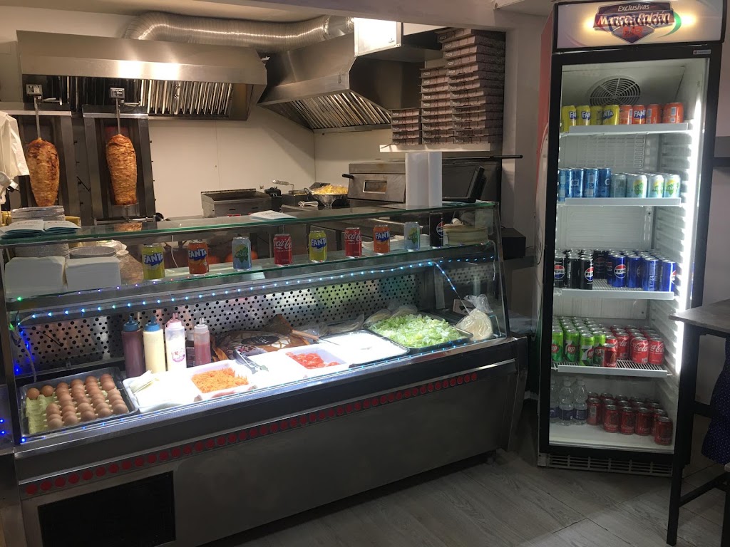 King kebab &pizza — Ambiente