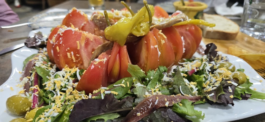 La Roqueteria — Comida y bebida