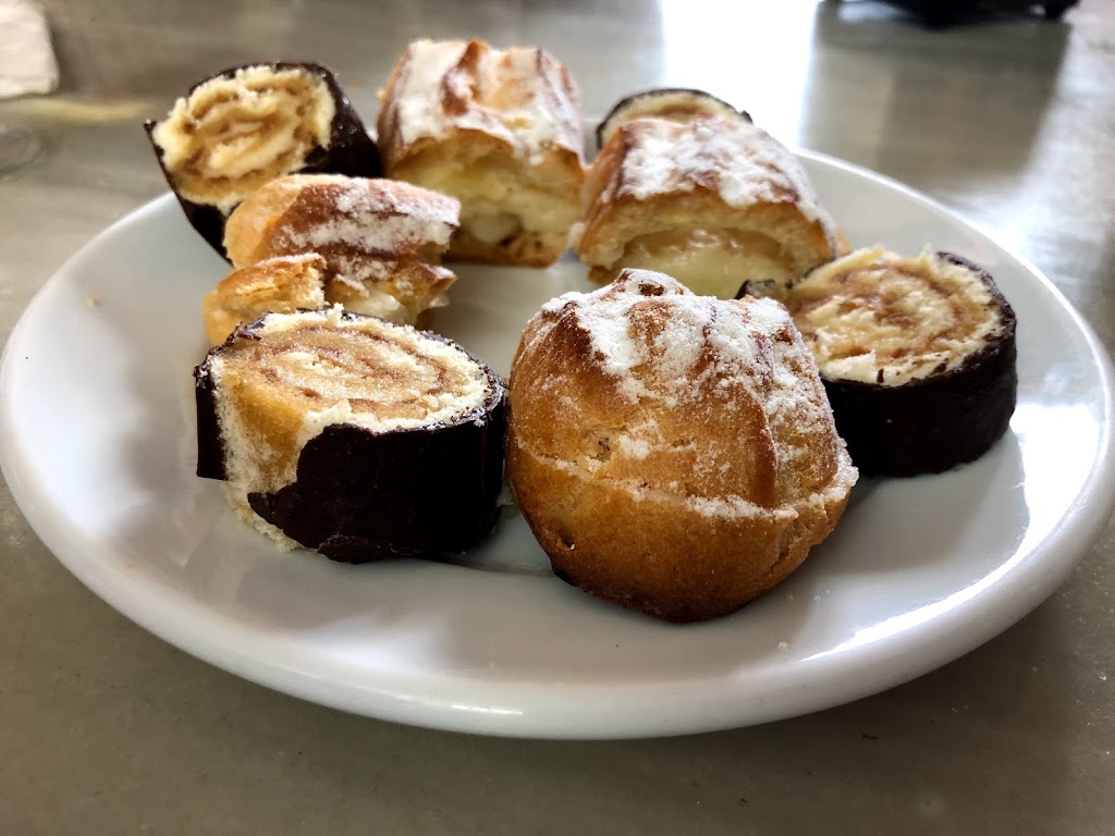 Cafeteria Ximo — Comida y bebida