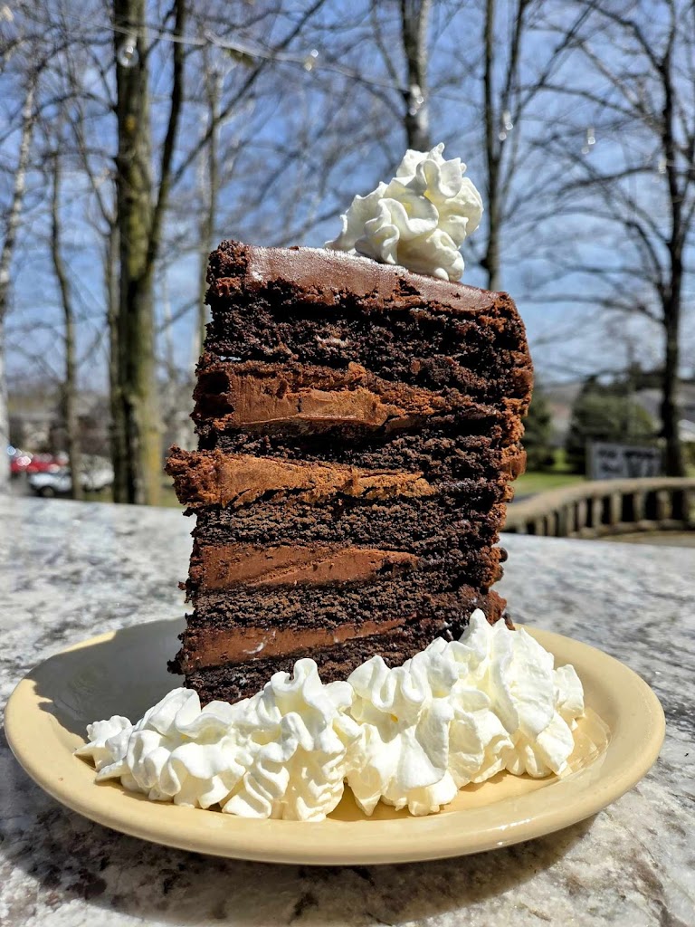  Samuelson's Creek Pub And Grill