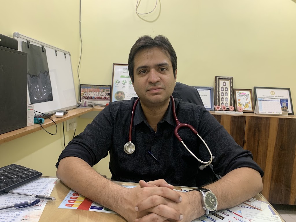 Dr. Dr Shubham Agarwal