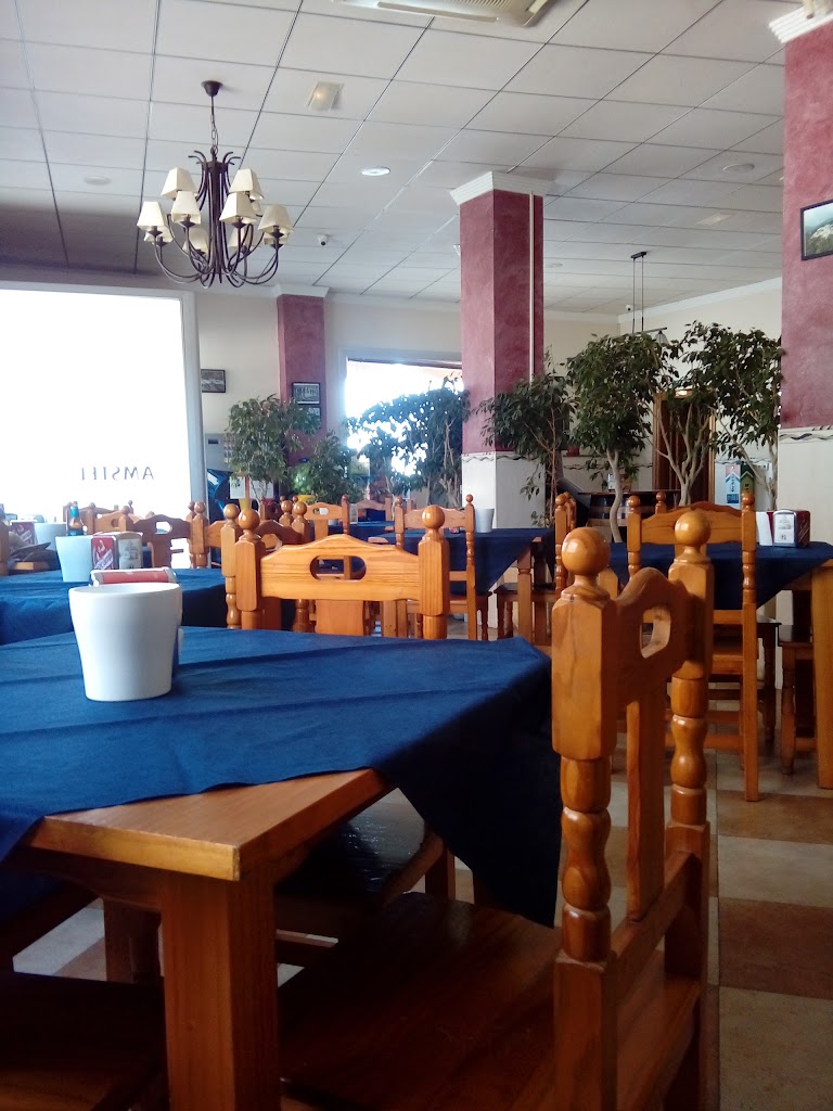Restaurante New Casa Bayarcal — Ambiente