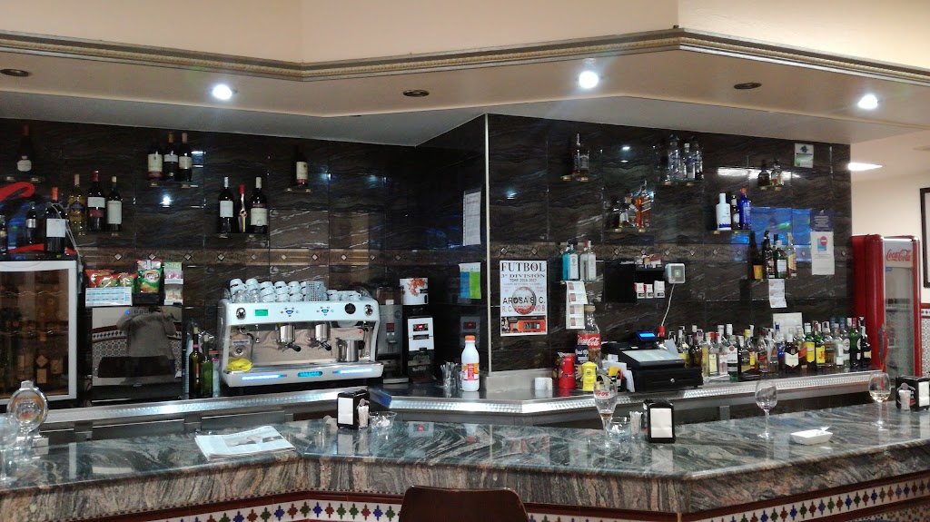 Cafe Bar As Pistas — Ambiente