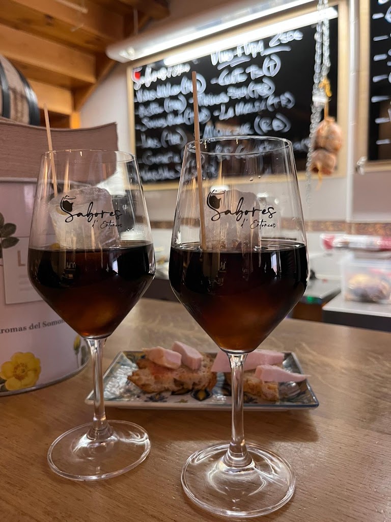 Sabores d' Entonces — Comida y bebida